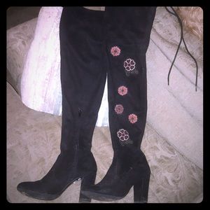 Suede thigh high boots!!